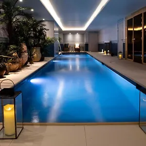Montecristo Hotel
